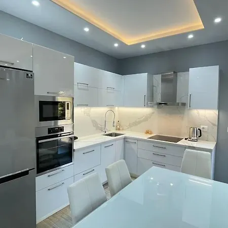 Ocean View Unit ساراندا